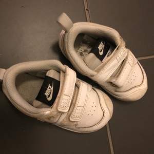 Nike sport shoes, used, size 22,5