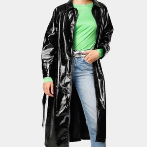  - Helt ny kappa i vinyl ( The Matrix vibes) alltså ny , säljer på grund av länged. (Fler bilder kan skickas) ifall intresserad. :)  fri frakt:)