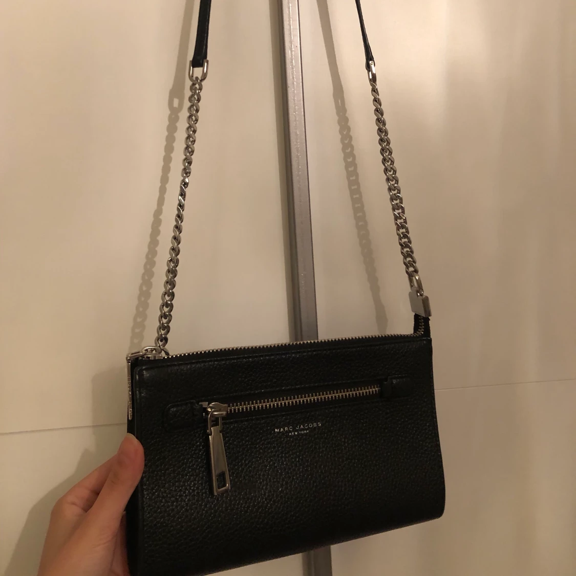 Marc jacobs axelbandsväska  - 91