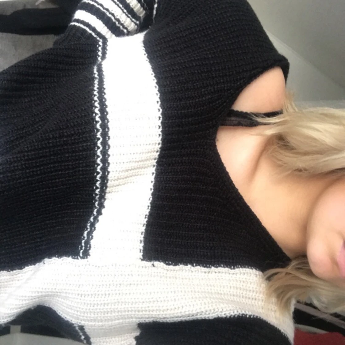 Mysig stickad tröja