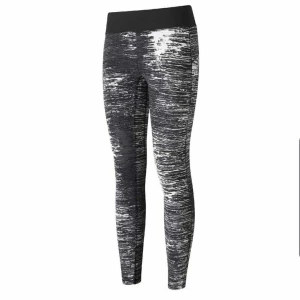 Tränings tights - Aldrig använda, prislapp kvar. Nypris 700kr. Fler bilder kan fixas vid intresse och pris kan diskuteras. 