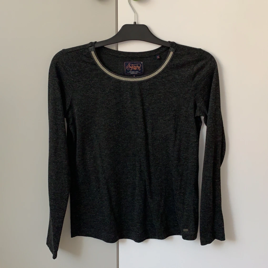 Svart (glittrig) tröja- Superdry