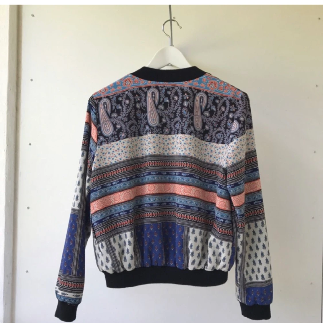 Bomberjacka från Topshop - 90