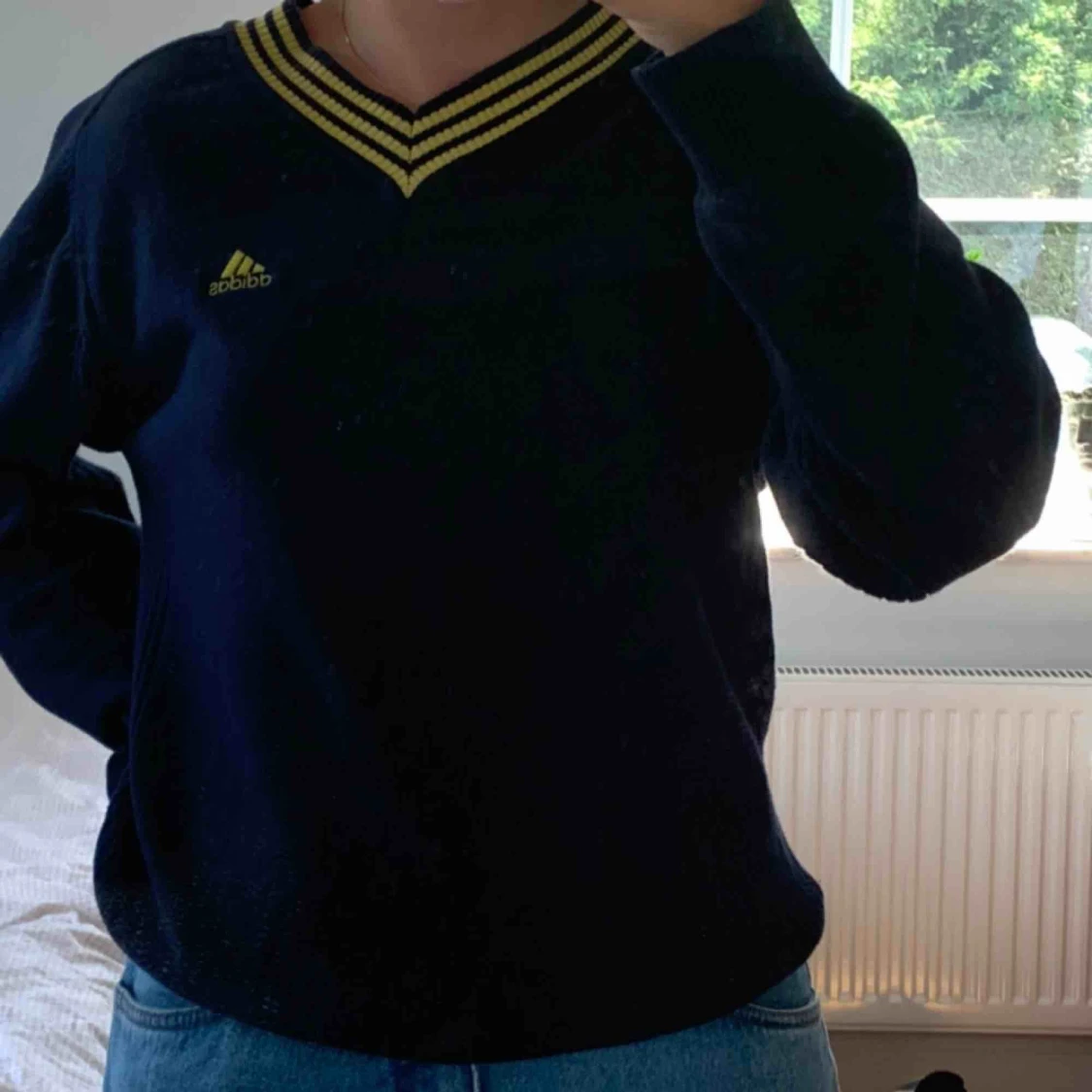 Stickad Adidas tröja - 90