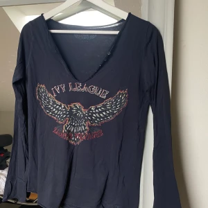 Zadig et Voltaire top - Säljer denna superfina Zadig top då jag inte använder den längre. Stl S