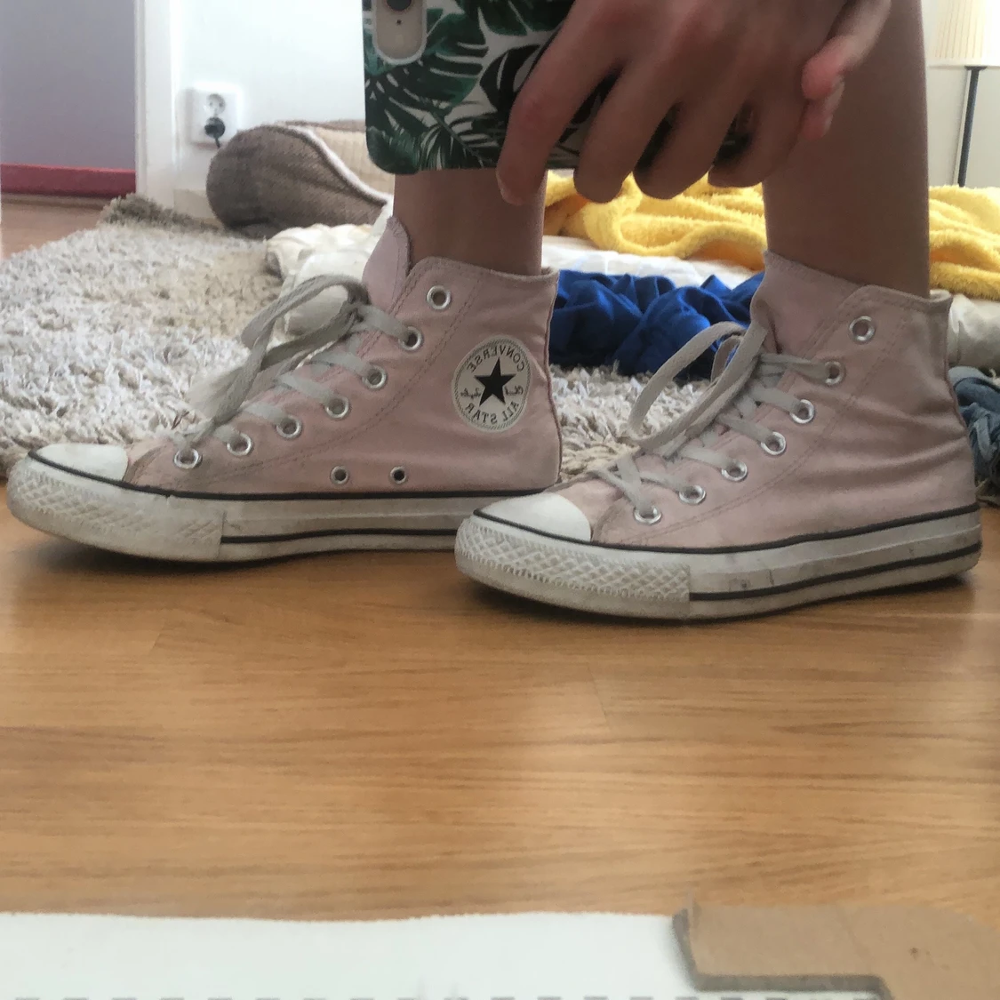 Converse
