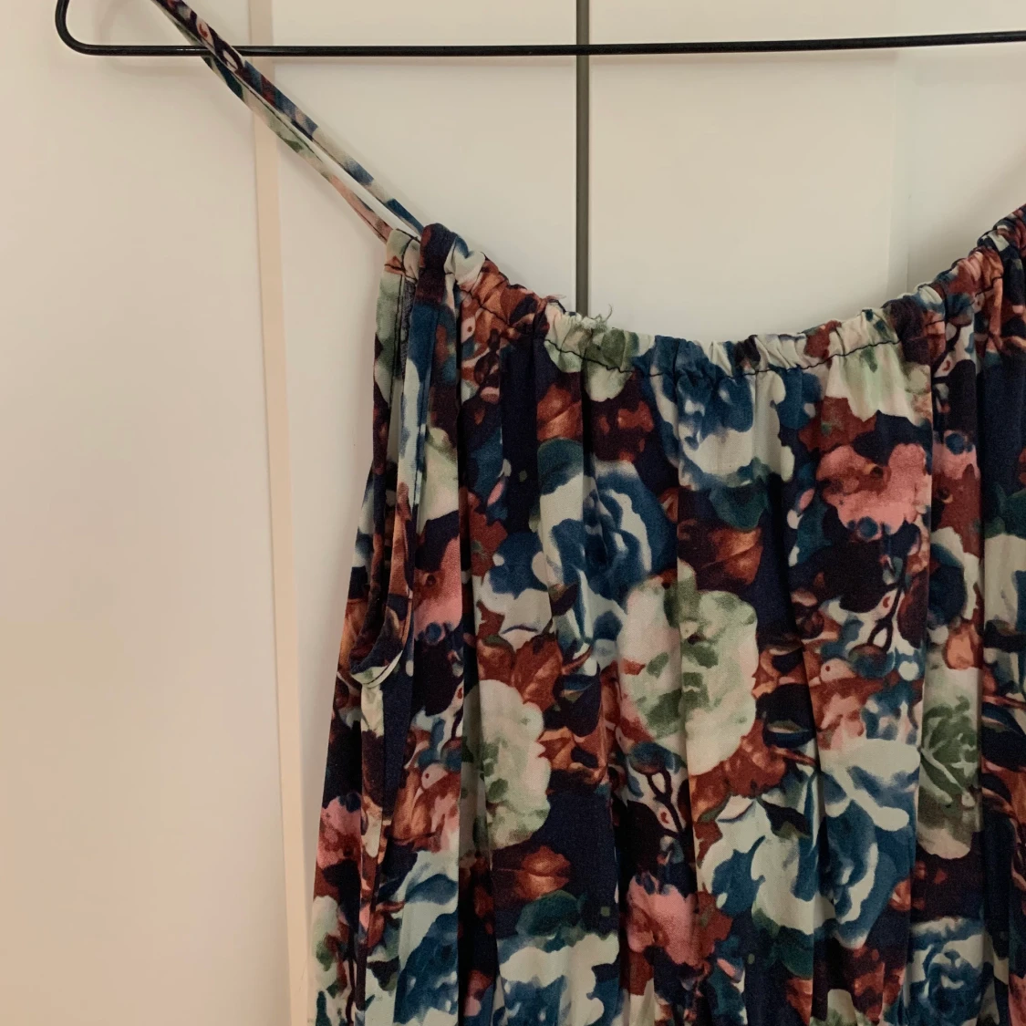 Blommig klänning  - 90