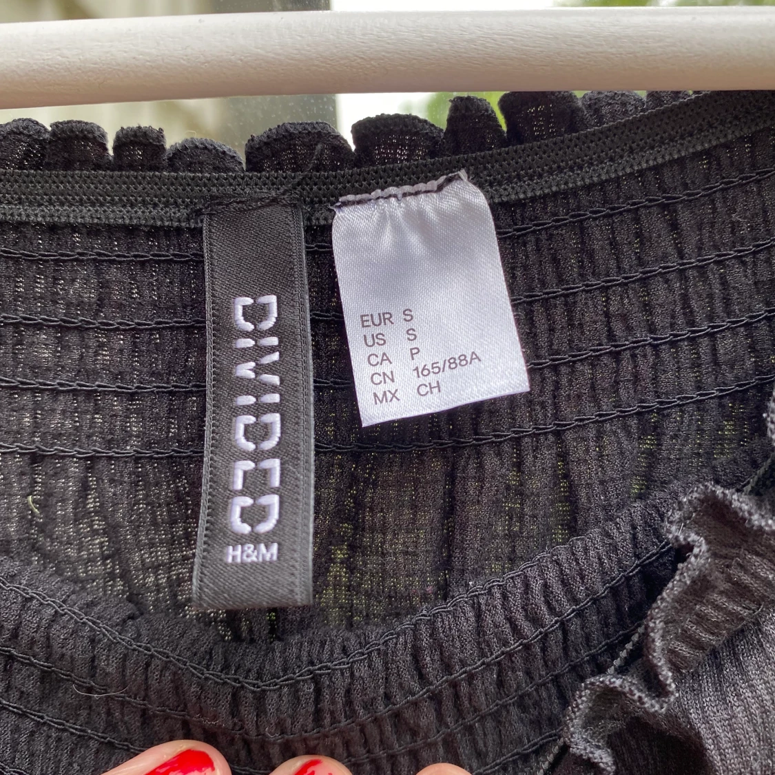 Svart snygg axellös topp S - 90