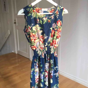  - Fin sommarklänning🌸 Köparen står för frakt📦