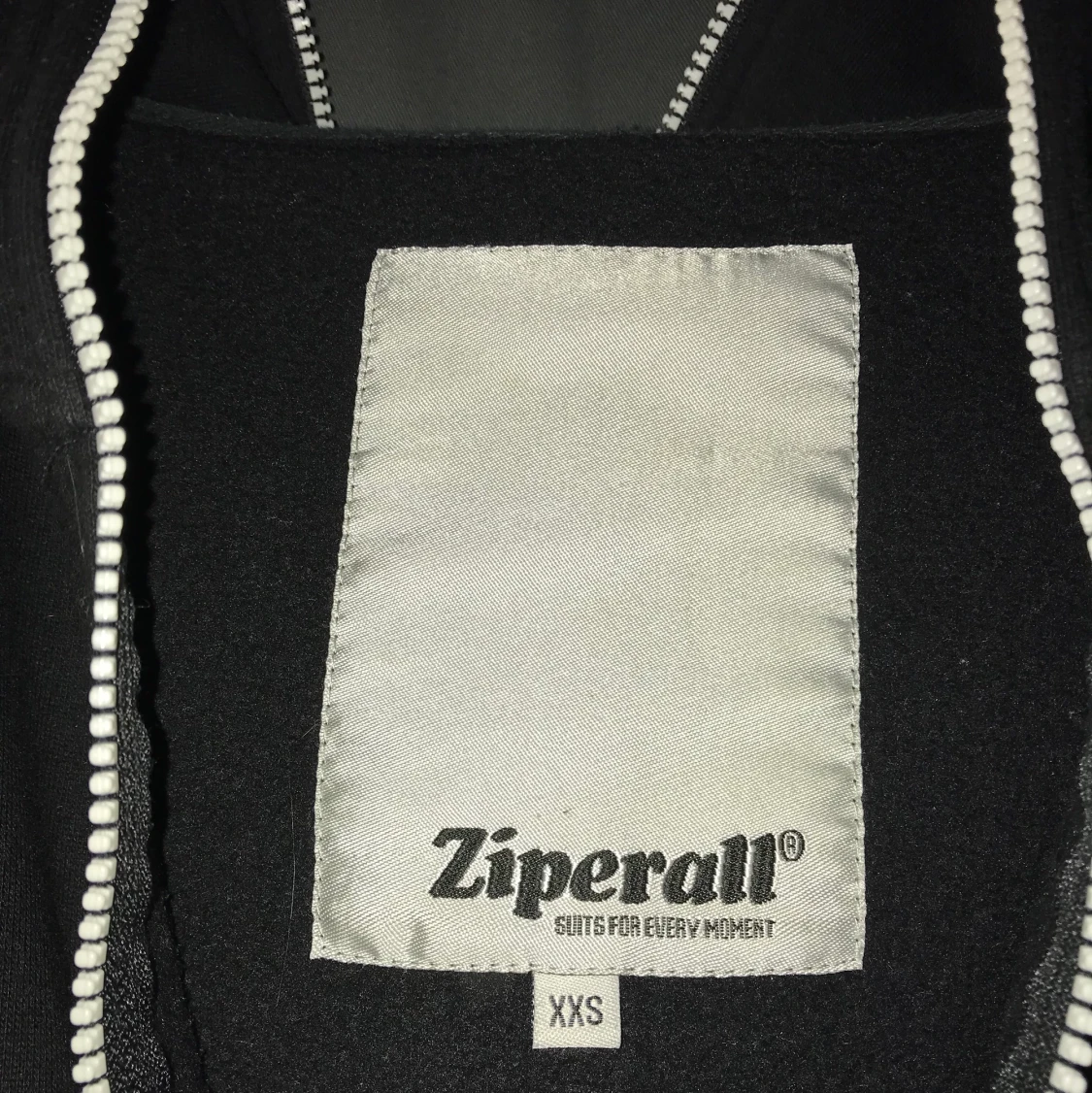 Svart Ziperall onepiece - 91