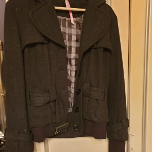 Vero moda - Använd 2 gång. Nypris ca.499kr