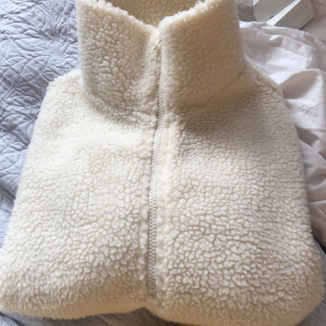 Vit teddytröja - 91