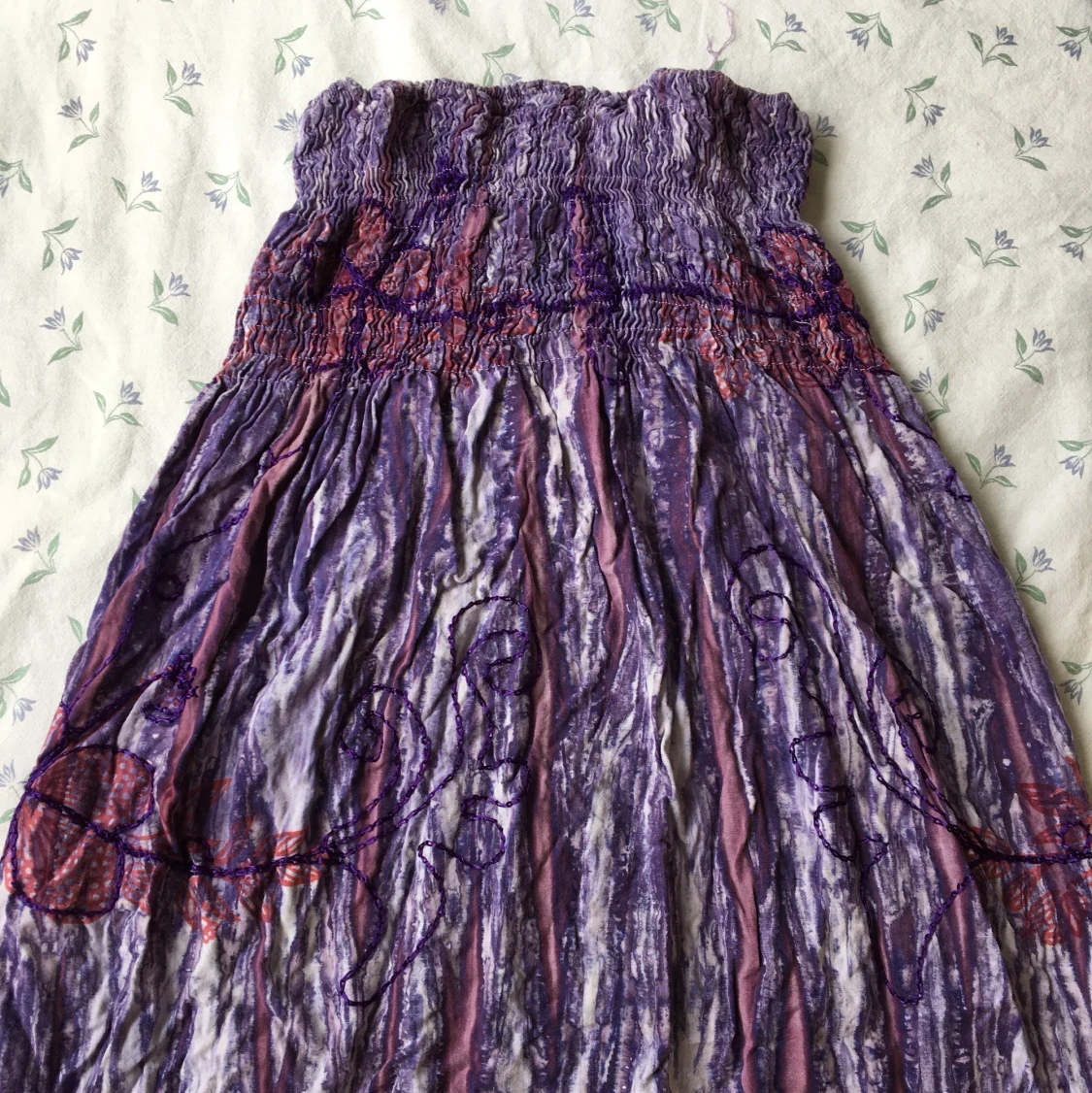 Lila klänning med sytt mönster 💜 - 91