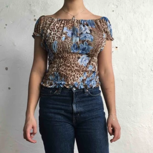  - Fin topp, nästan aldrig använd. Kan mötas upp i Göteborg annars står köparen för frakten! :)