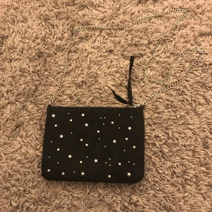  - H&M väska, ny skick!