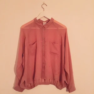  - Blouse from Monki, silky feeling