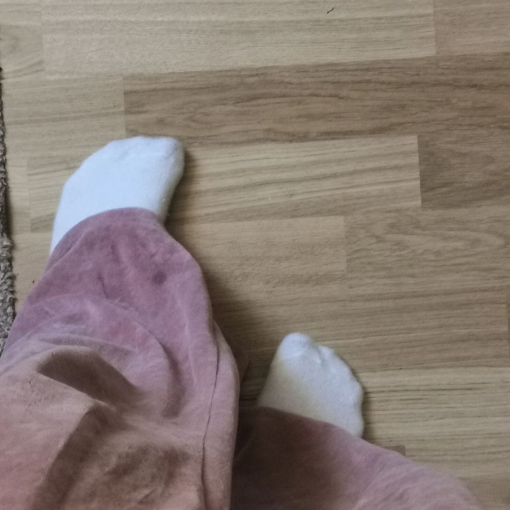 Ett jätte fint mjukis sätt men tuvär alldeles för stora för mig. Som kommer ifrån cubus. Har använt den ett fåtal gånger. I byxorna så är de storlek M man på flisen så är det storlek L. Men inga slitnagar på i topp sik. Säljer båda delaran för 250 men om man vill köpa en del så blir det 150. Kontakta mig vid frågor eller funderingar 💞💞💞. Huvtröjor & Träningströjor.