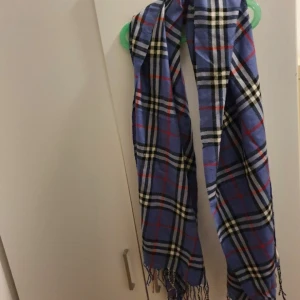 Sjal - Djur finns i hemmet och finns ute på fler sidor