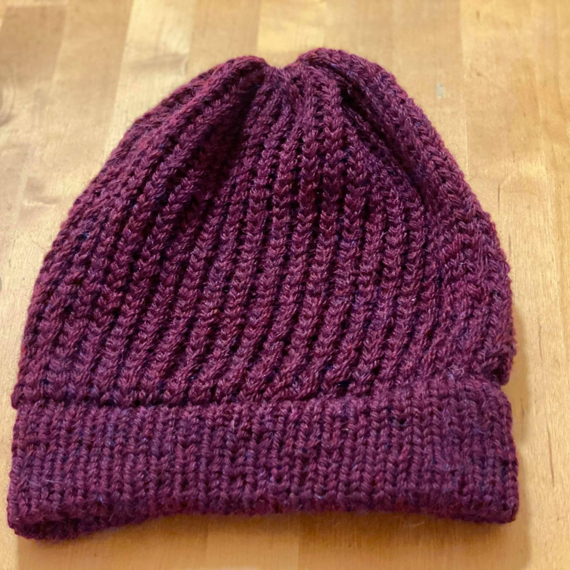 Handstickad Mössa - 90