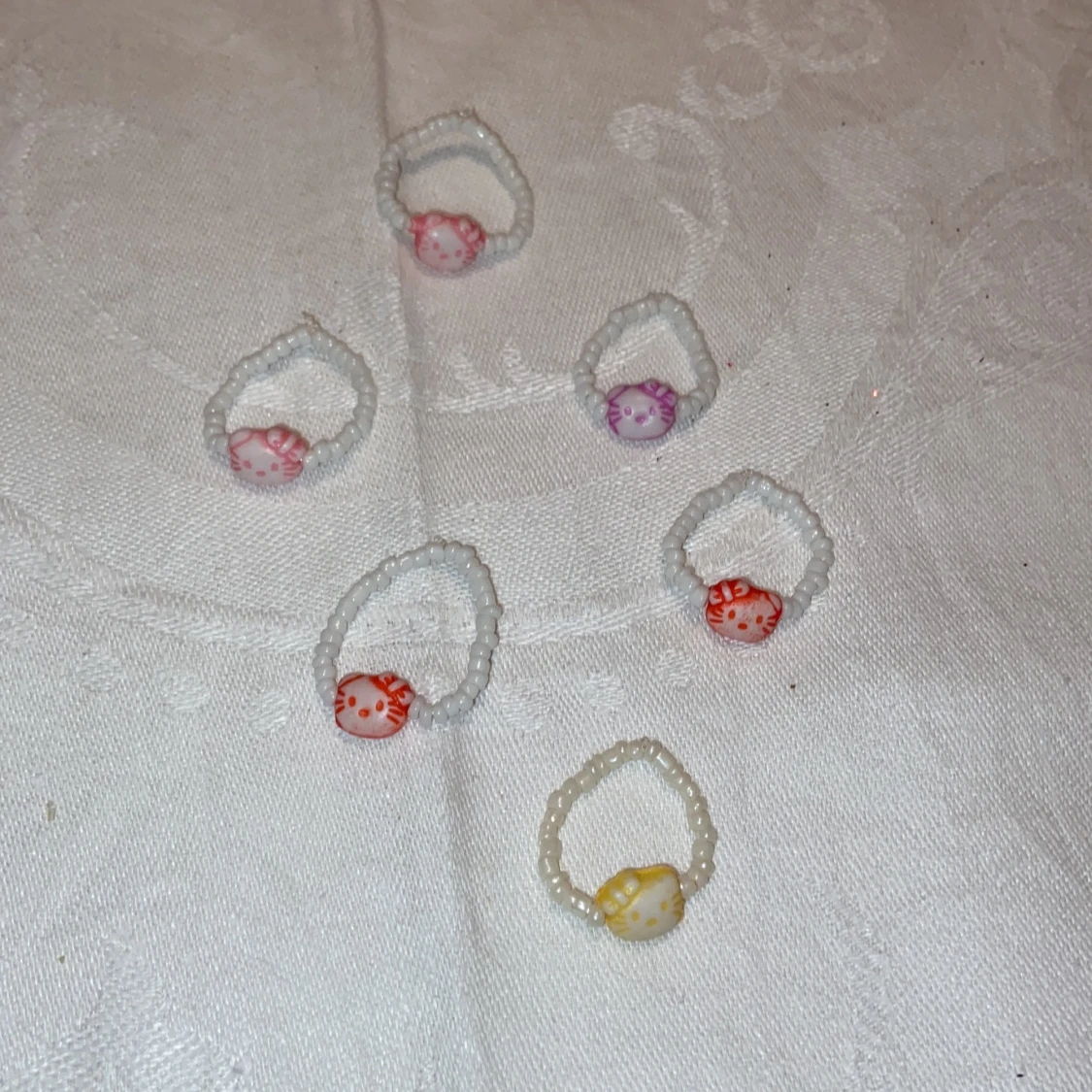 Hello Kitty ringar!! - 90