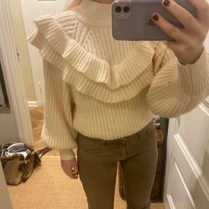 Stickad tröja - Stickad tröja helt ny, superfin nu på en kallare sommardag