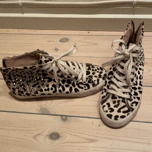 Skor från Zara, strl 39 - Aldrig använda! Men köpta för många år sen :)