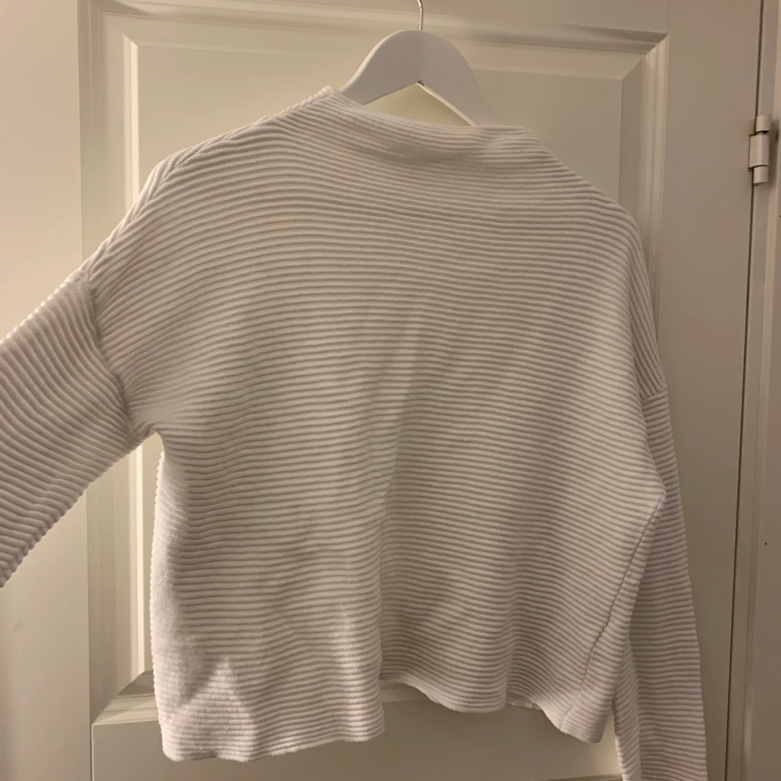Vit tröja från H&M - 91