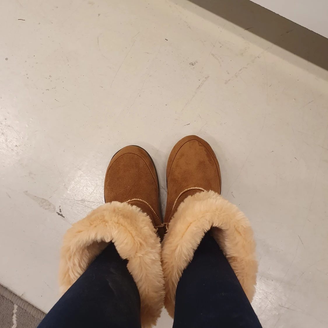 Söt trending ankle booties bra till snow och vinter