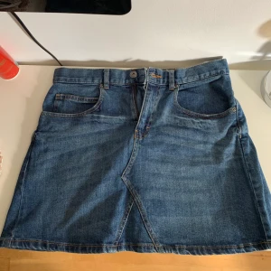 Jeanskjol - Jeanskjol perfekt till sommaren