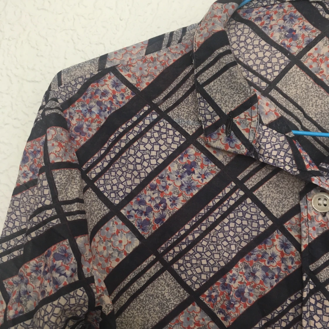 Tunn skjorta strl S - 90