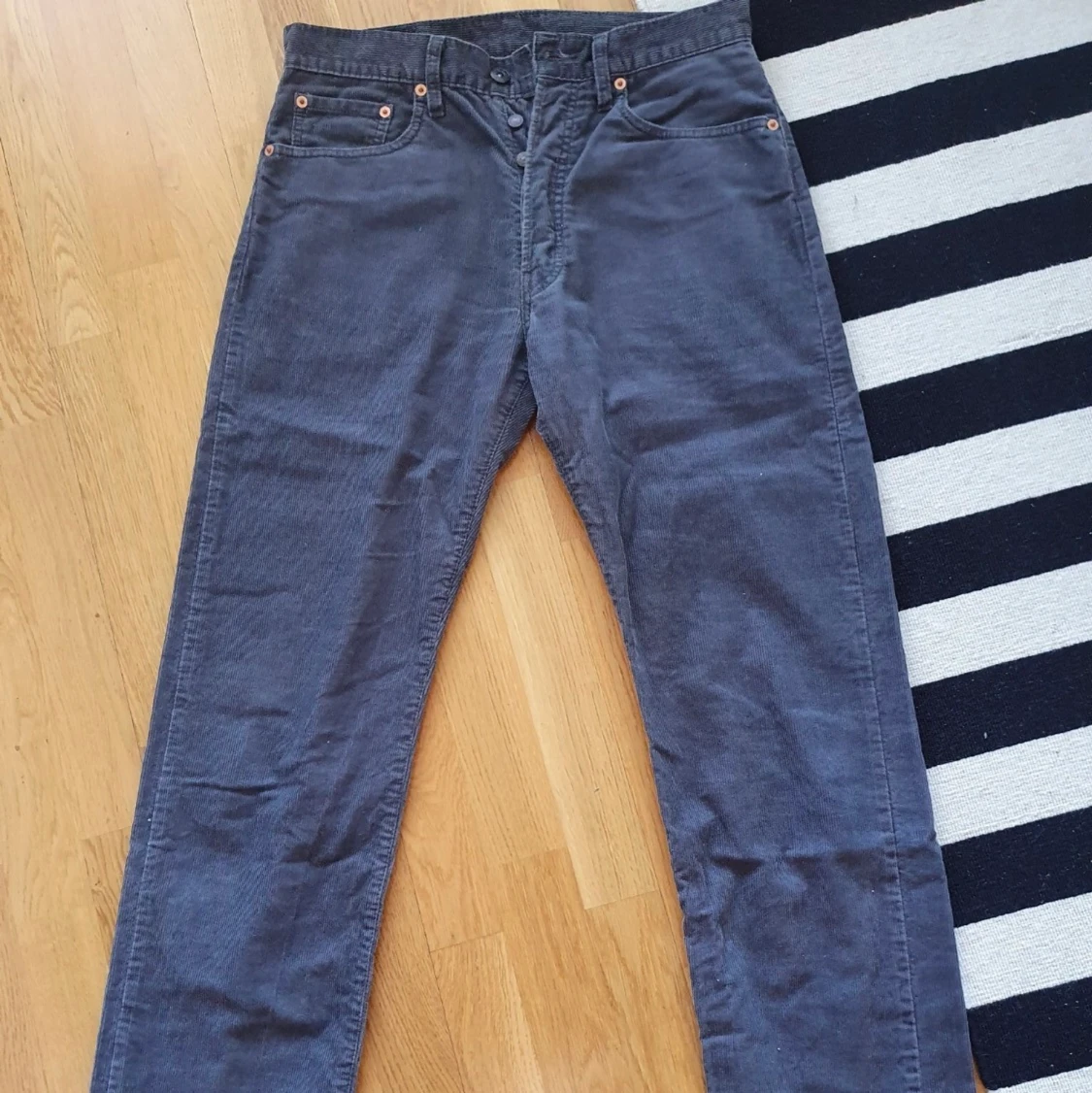 Manchesterbyxa Levi’s 551, 31/34  - 90