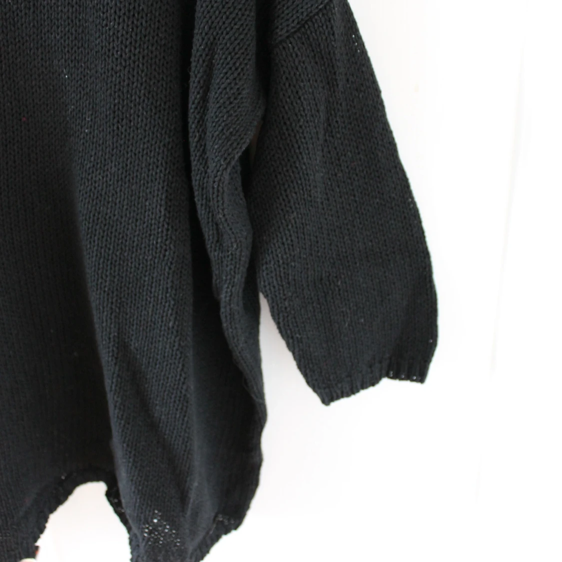 Svart tröja  - 91