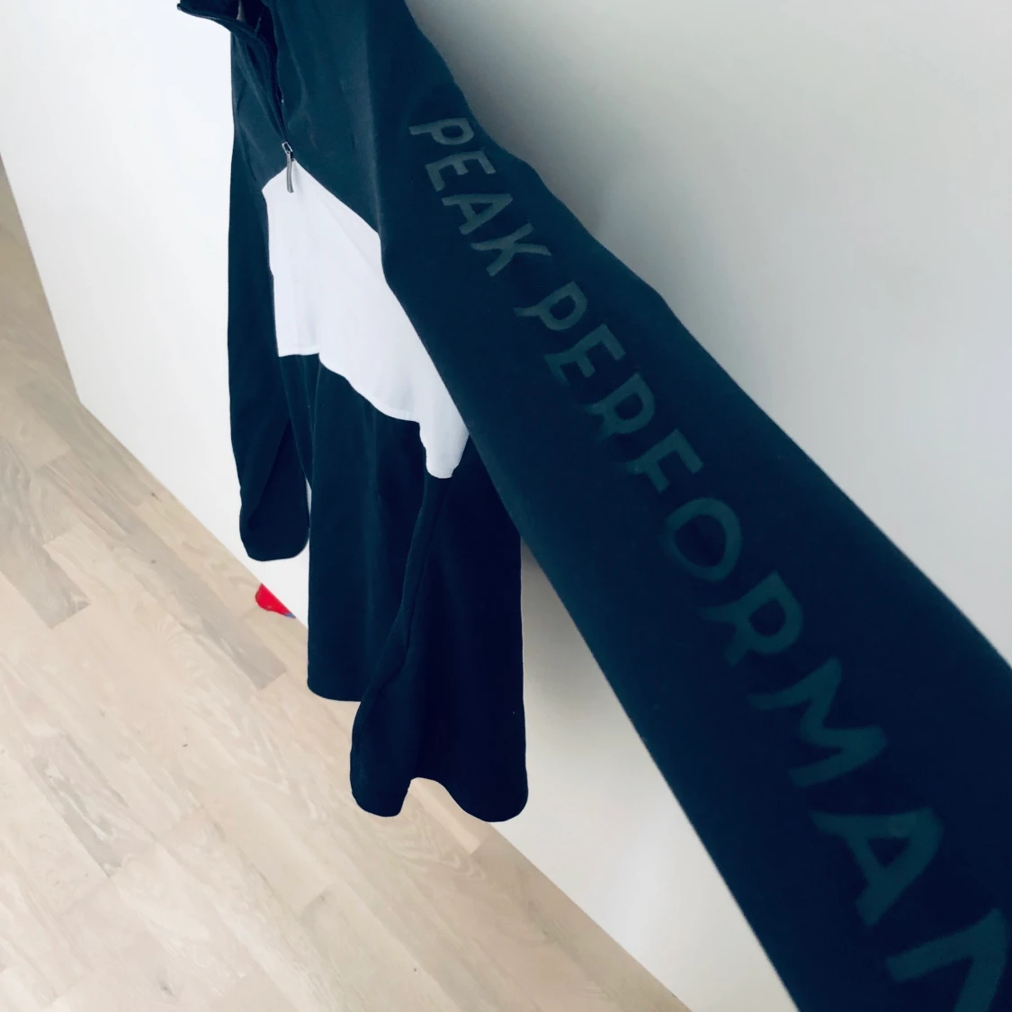 Träningströja PEAK PERFORMANCE  - 91