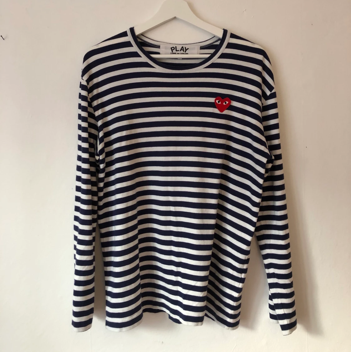 CDG tröja strl L