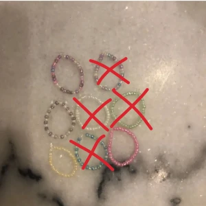 Ringar  - Säljer handgjorda söta ringar, här är några nya ringar jag gjort, vid snabb affär kan jag skicka med 2 för 15kr🥰