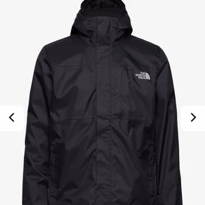 North face jacka herr  - Säljer min North face jacka då den står hemma! Köpt på kennedies 