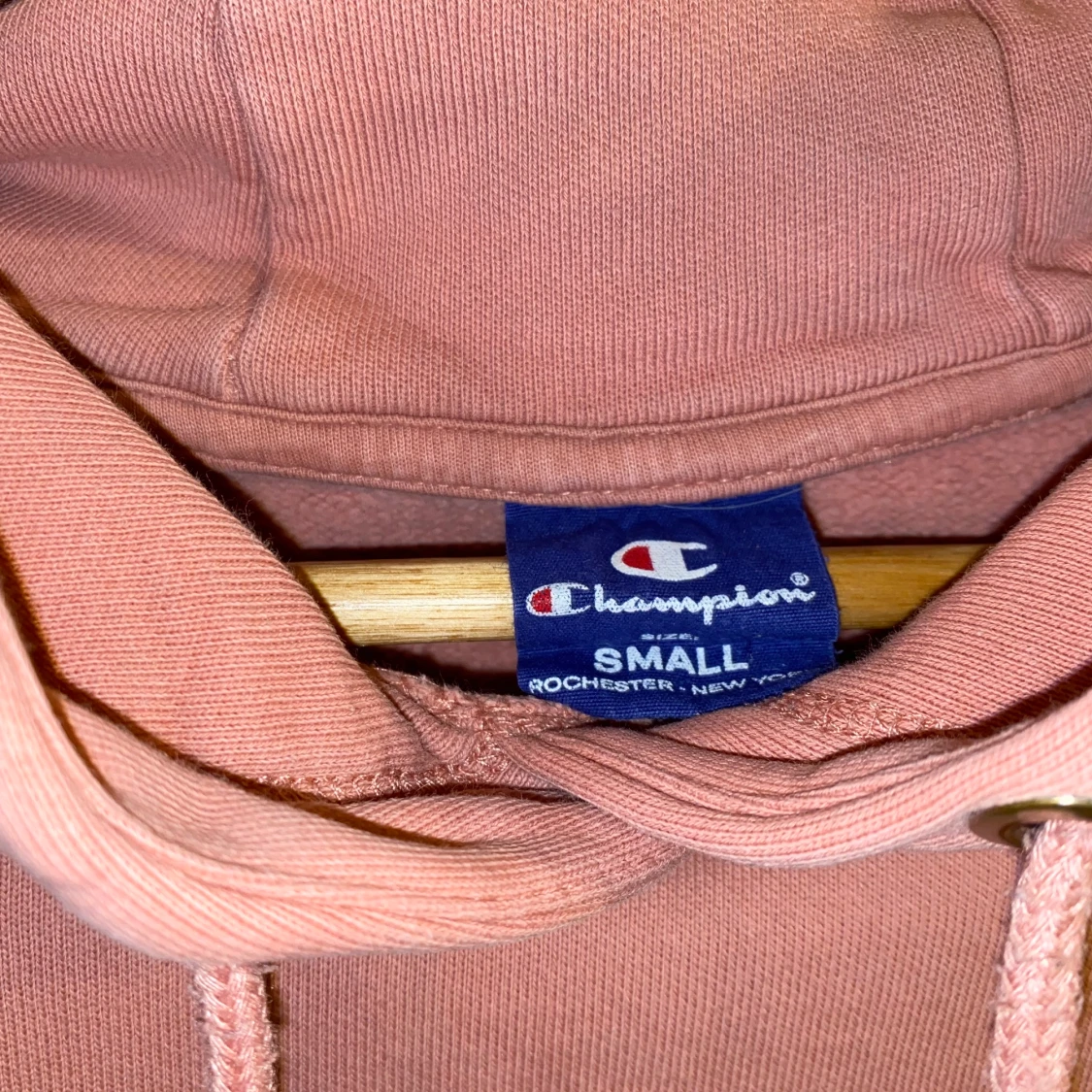 Champion hoodie! - 90