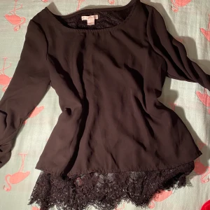 New Yorker  - Helt nytt skick. Storlek xs. Jag säljer den pga den är inte min storlek längre.