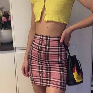  - A babygirls dream skirt🖤💗🖤💗 Såld för 400💗💗💗