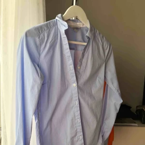  - Fin skjorta som aldrig använts!