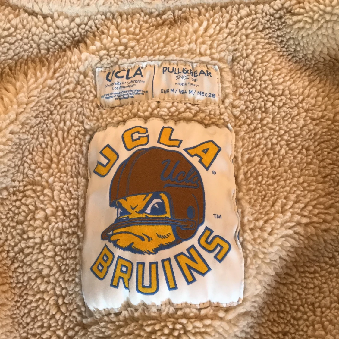 Fodrad jacka från Pull and Bear  - 91