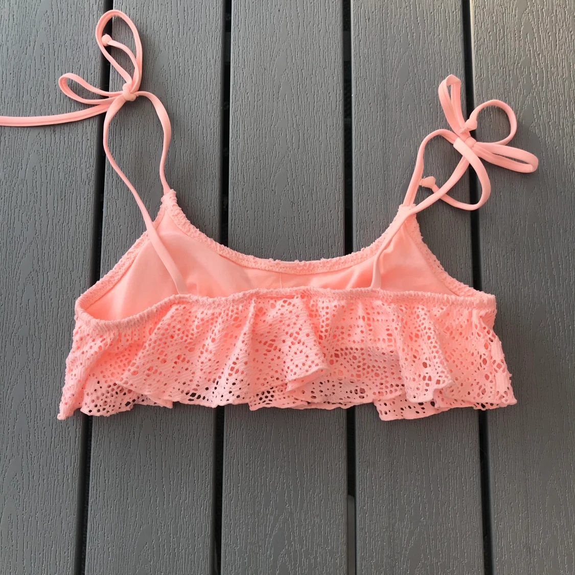 Bikini överdel i storlek XS - 90