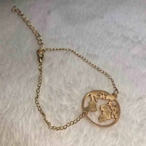  - Sjukt snyggt armband, aldrig använt och helt nytt 