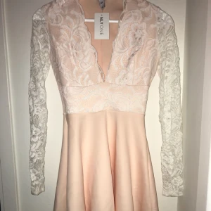  - Favorit klänning !! Helt ny från Nelly 