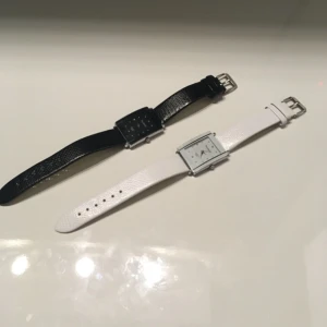  - Fin klocka.  Pris per stick. Fri frakt.