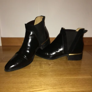  - Skor från Gant, använd fåtal gånger så i mycket fint skick. 