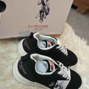  - Oanvända  Ralph Lauren skor , säljs pga fel storlek  Frakt ingår i priset 🌸