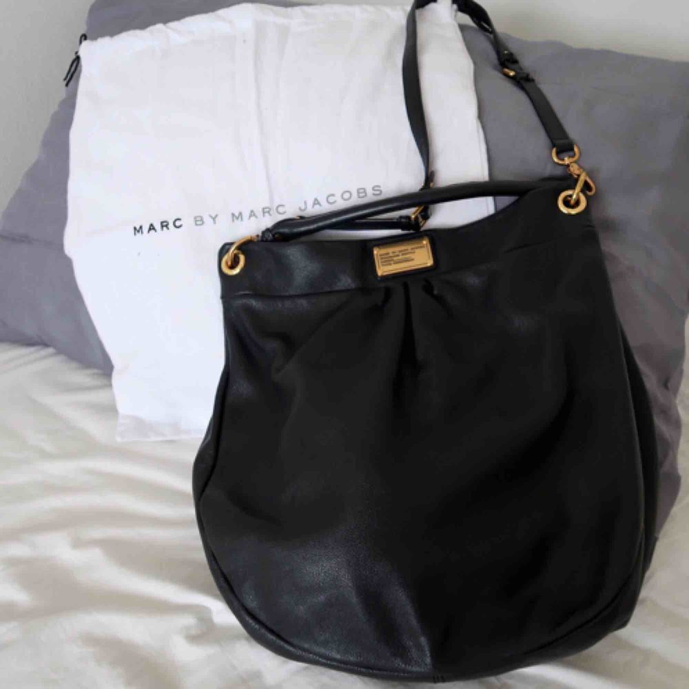 Marc by Marc Jacobs Classic Q Huge | Plick Second Hand