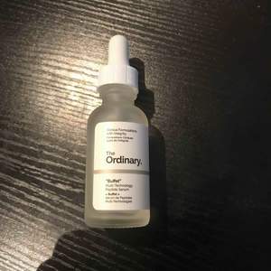 The Ordinary ”Buffet” Multi-technology peptid serum. Har använt typ 4 gånger