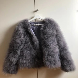  - Köpt här på plick för ca ett år sedan, jag har knappt använt den själv. Bra skick, möts upp i Sundsvall eller postar (köpare betalar frakt).